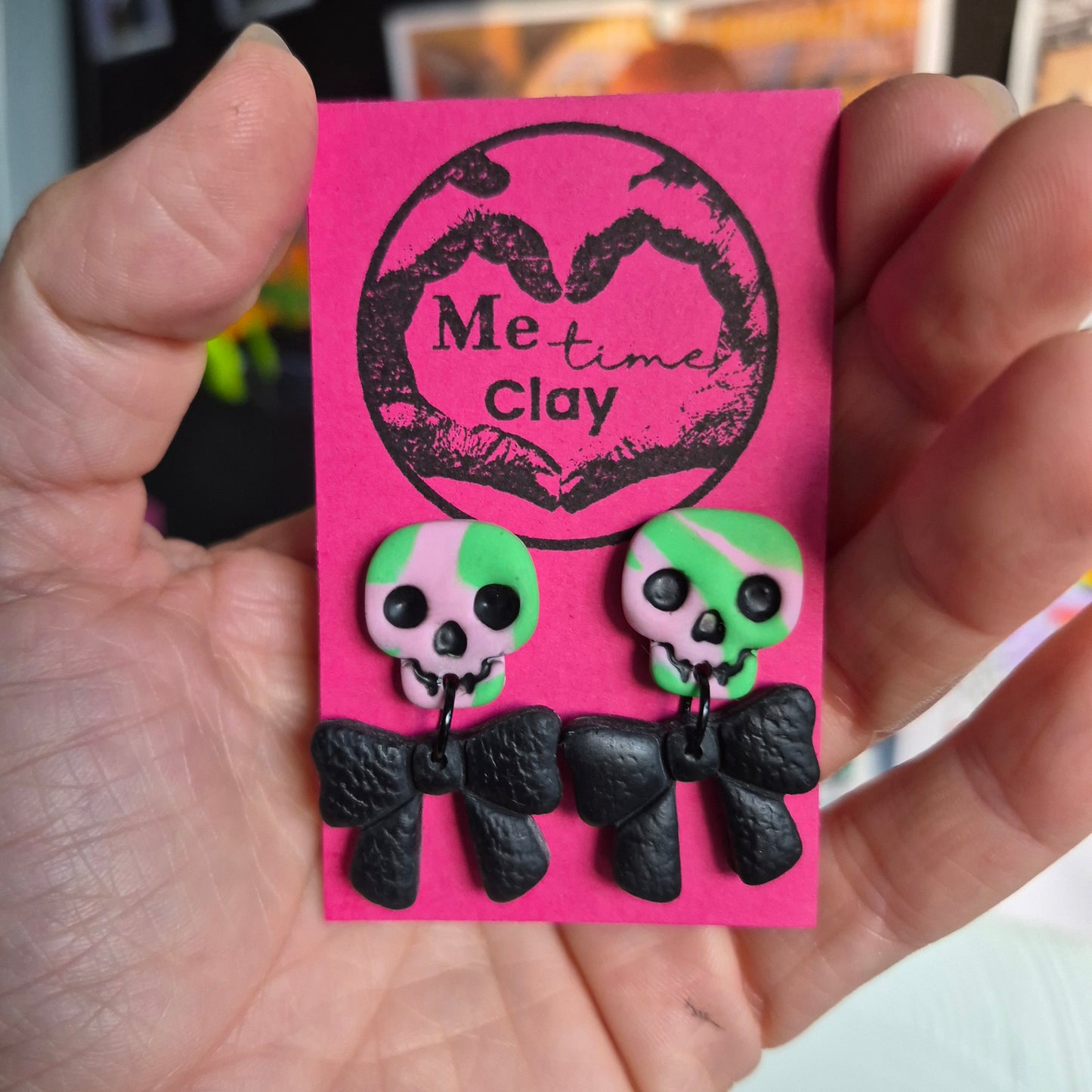 Cute halloween dangle earrings, skull + bow, green&green-pink + black
