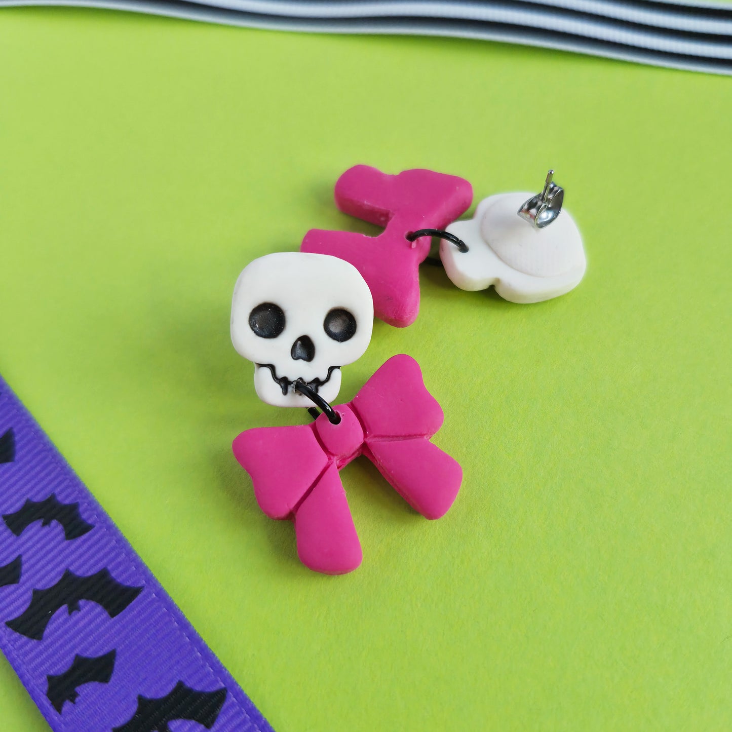 Cute halloween dangle earrings, skull + bow, white + dark pink (made to order)