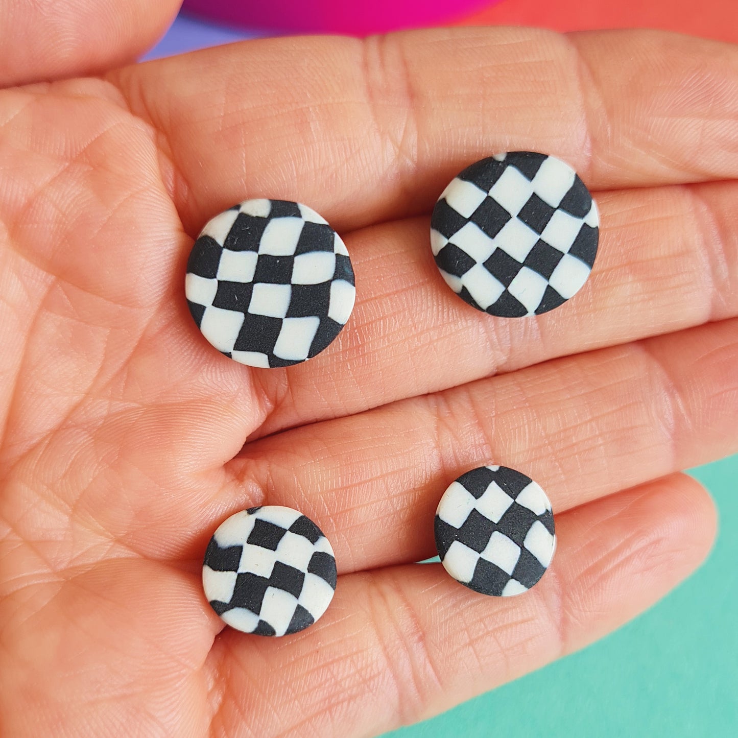 Black & white checkered stud earrings set (2 pairs)