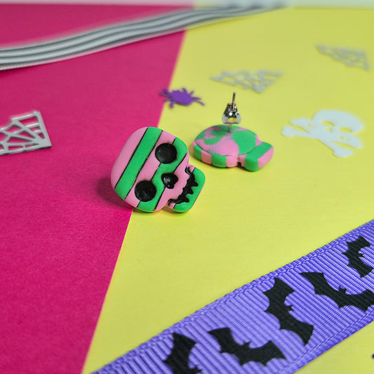 Cute halloween stripy stud earrings, skull green+ pink